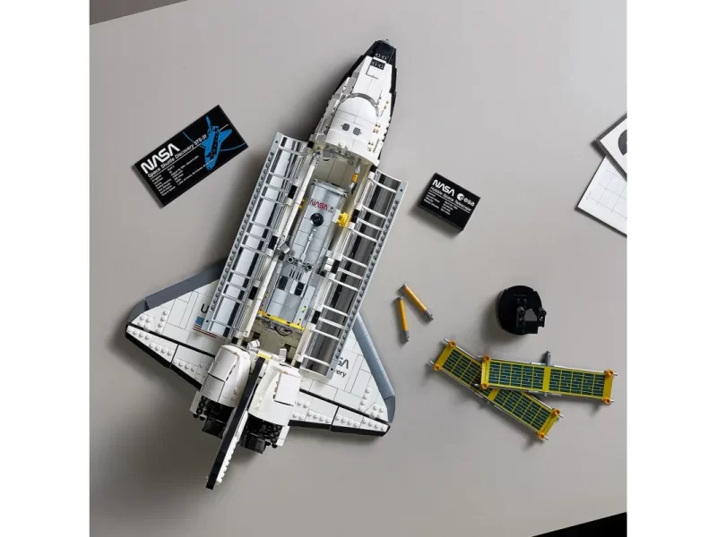 LEGO Creator Expert 10283 NASA Rymdfärjan Discovery - Bild 4