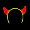 Självlysande Diadem Djävulshorn – glow in the dark diadem med röda horn. Perfekt accessoar till halloweenfesten eller maskeraden!
