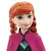 Disney Frozen Core Anna Frozen 1 - bewegliche Anna-Puppe in ihrem ikonischen Reisestil mit Umhang, Rock und Schuhen. Perfekt für Kinder ab 3 Jahren, um Frozen-Abenteuer nachzuspielen. 