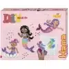 Hama Midi Geschenkbox Meerjungfrauen - ca. 4.000 Perlen, 2 große Perlenplatten, Hama Gems, Vorlagen und Bügelpapier. Kreieren Sie fantasievolle Designs ab 5 Jahren. 