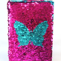 Anteckningsbok A5 Paljett Rosa Fjäril – glittrande anteckningsbok med fjärilsmotiv i rosa. Perfekt för dagbok, skola och kreativt skrivande i A5-format.