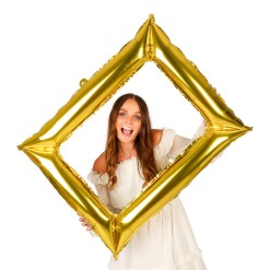 Folieballong Selfieram Guld – stor guldfärgad ballongram perfekt för selfies och festbilder. Fylls med luft och har självförslutande ventil. Perfekt till fest och studentfirande!